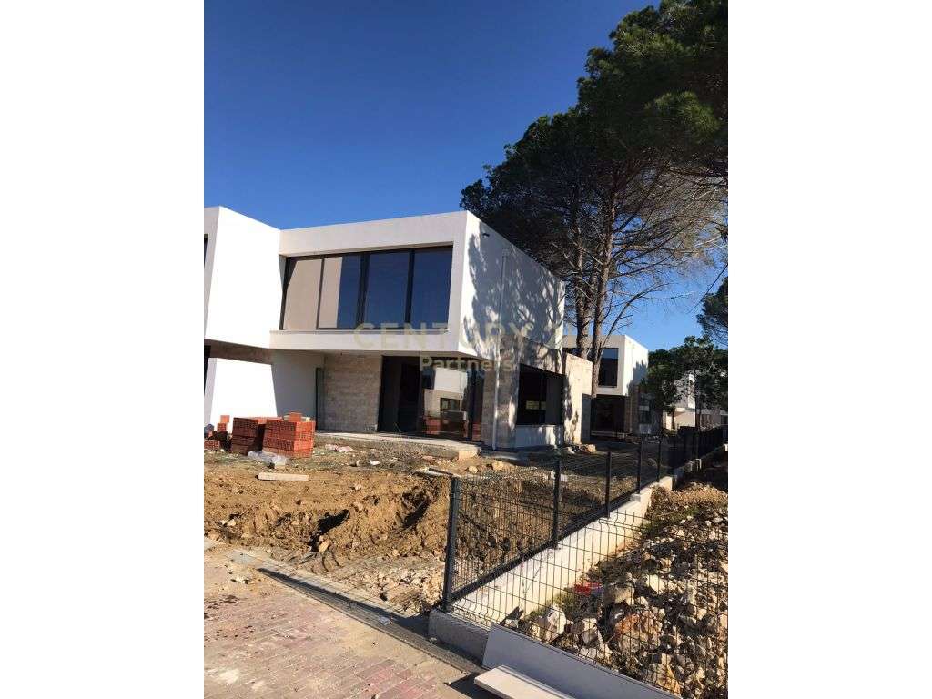 San Pietro Residence, shitet vile 2-she